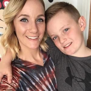 Meet your Posher, Tiffany